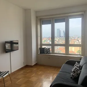 Monolocale Con Vista Su Appartamento