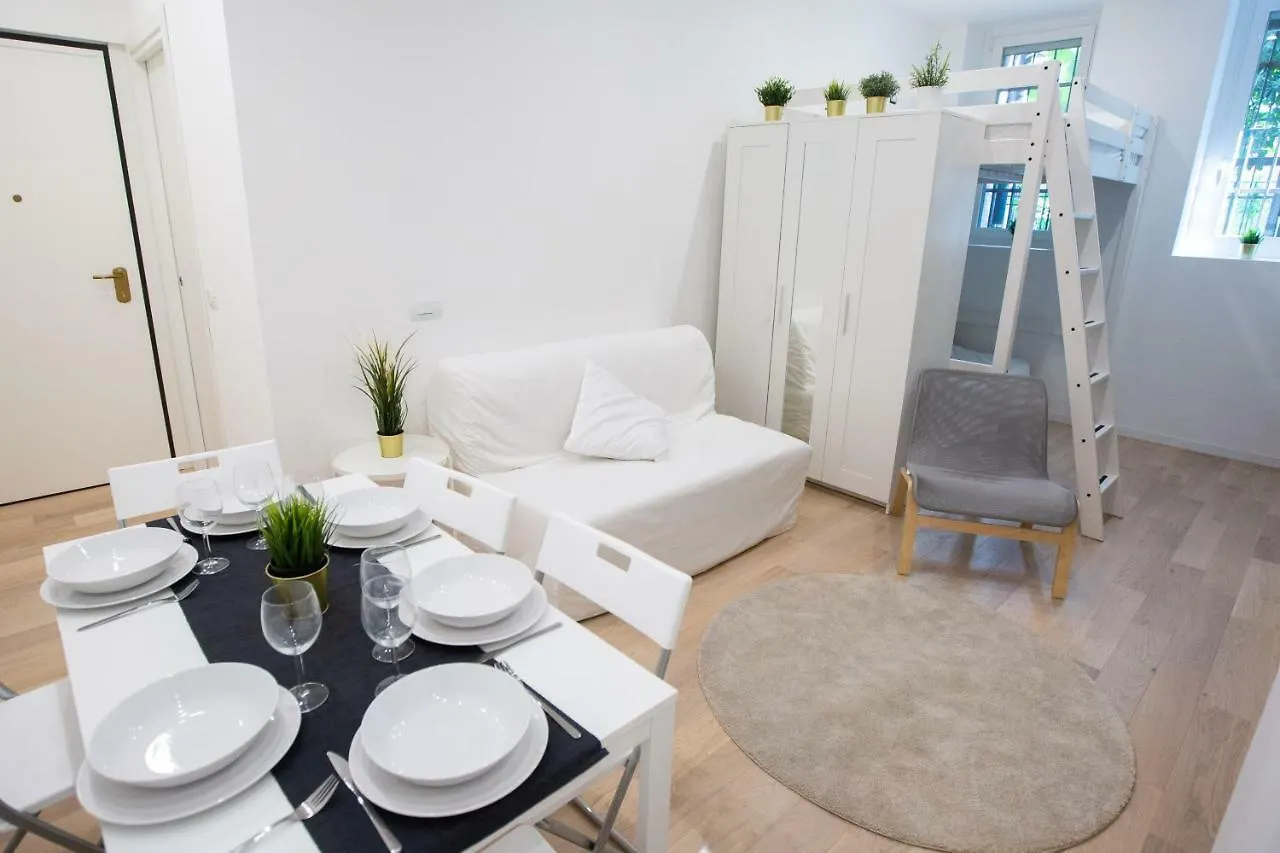 Apartment Bocconi 1 Milán
